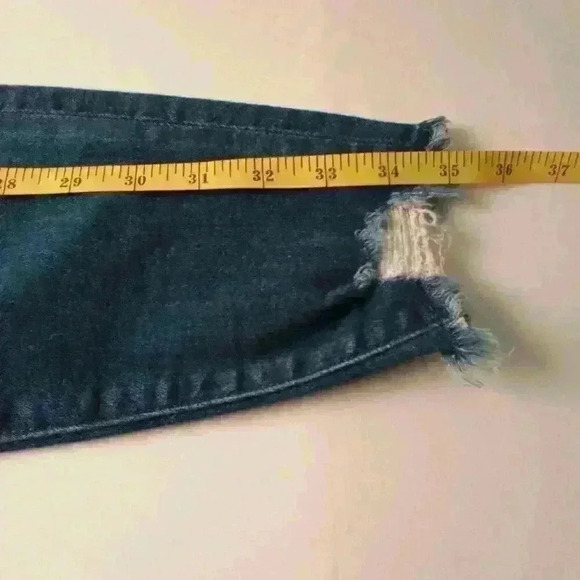 Loft Brand Denim Jeans Size 26/2P Chewed Hem Curvy Skinny Mid Rise Medium Wash - Picture 10 of 11